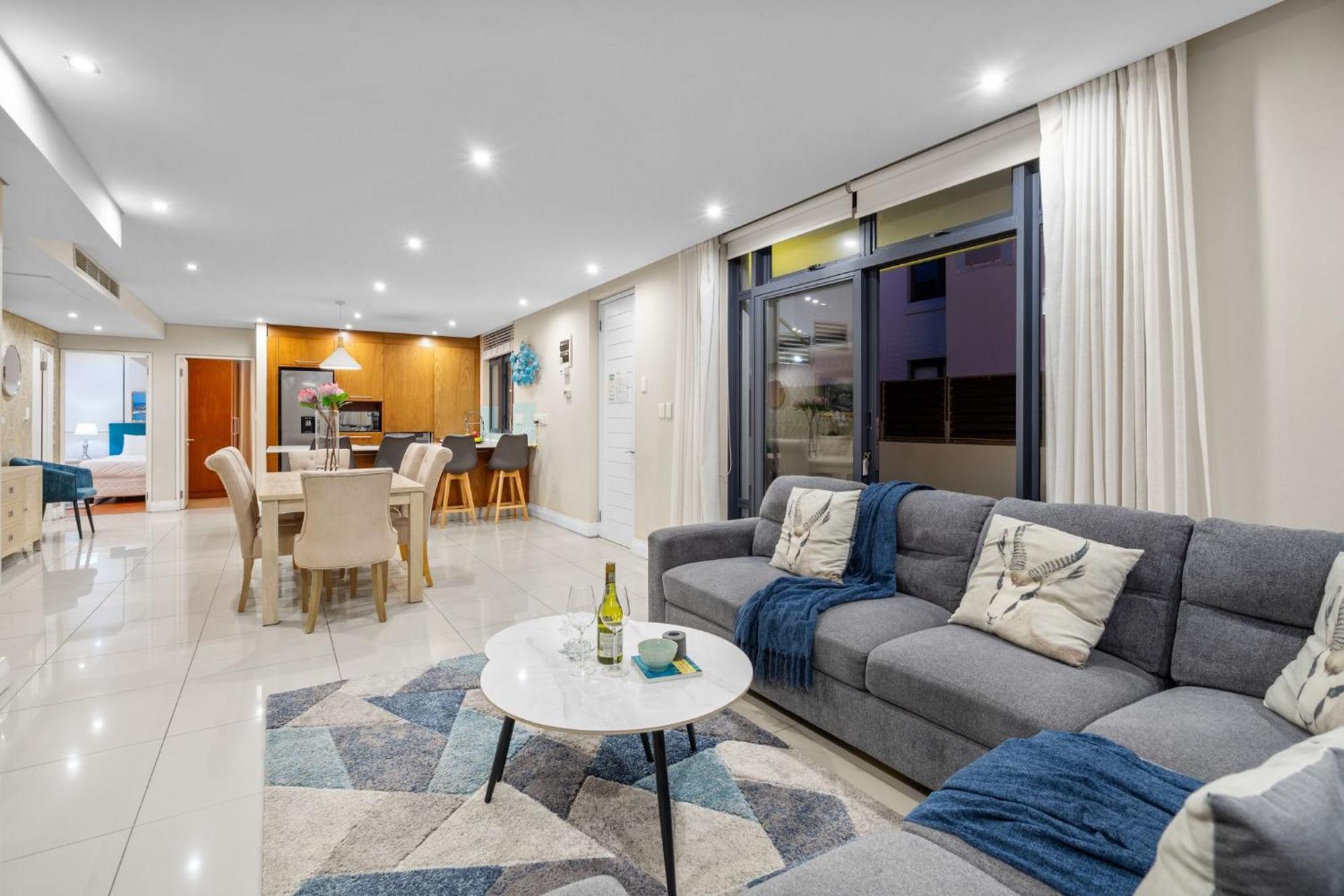 Eden On The Bay 167 By Hostagents Apartment Bloubergstrand Exterior photo
